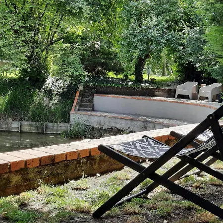 La De - D'hotes Bed & Breakfast