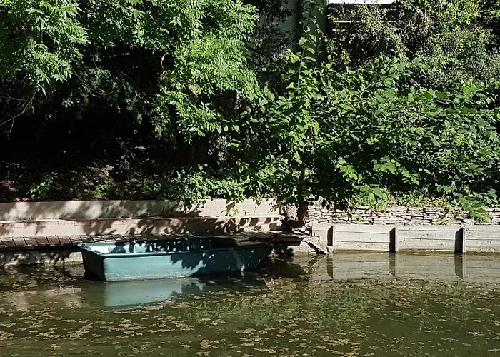 La De - D'hotes Bed & Breakfast 3*